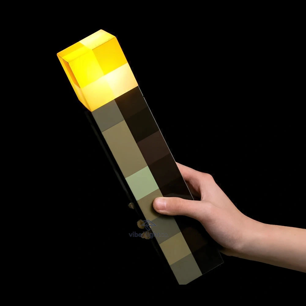 Retro Style Classic Arcade Game LED Torch Light Battery Powered Portable Flashlight - Image 4